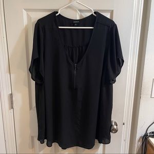 Torrid short sleeve blouse with zipper